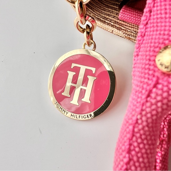 Tommy Hilfiger Preppy Jolene Printed Straw w/ Printed Stripes Pink Handbag - Picture 9 of 16